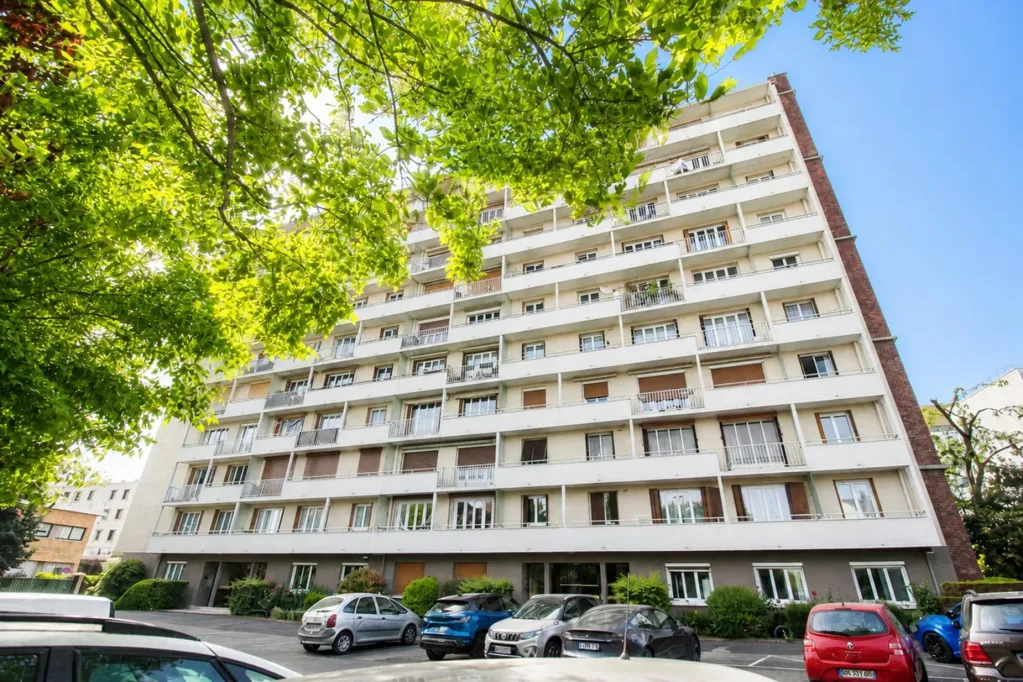 Extérieur - Appartement avec Balcon et Vue Panoramique à Cachan