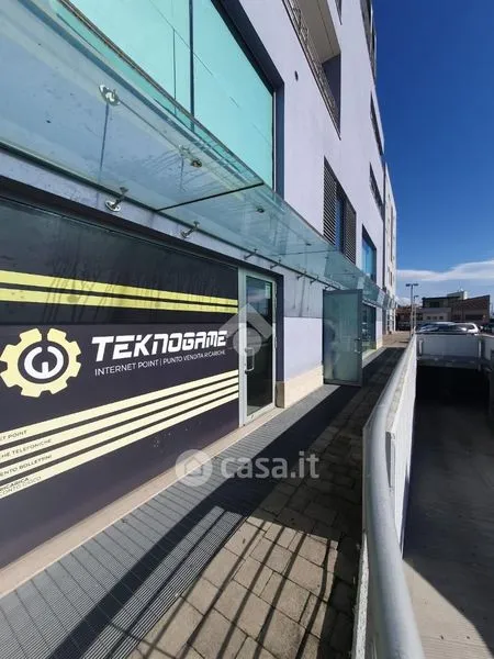 Extérieur - Commercial Unit with Two Entrances in Avezzano