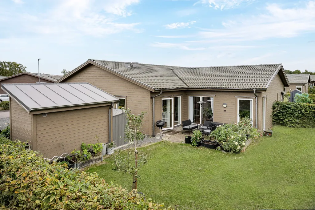 Välivaade - Apartment with Field View in Viby