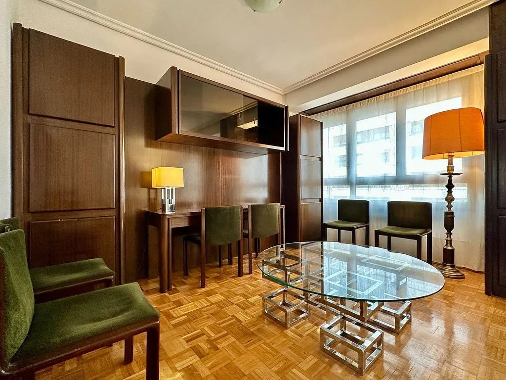 Séjour - Apartment with South View in Pamplona