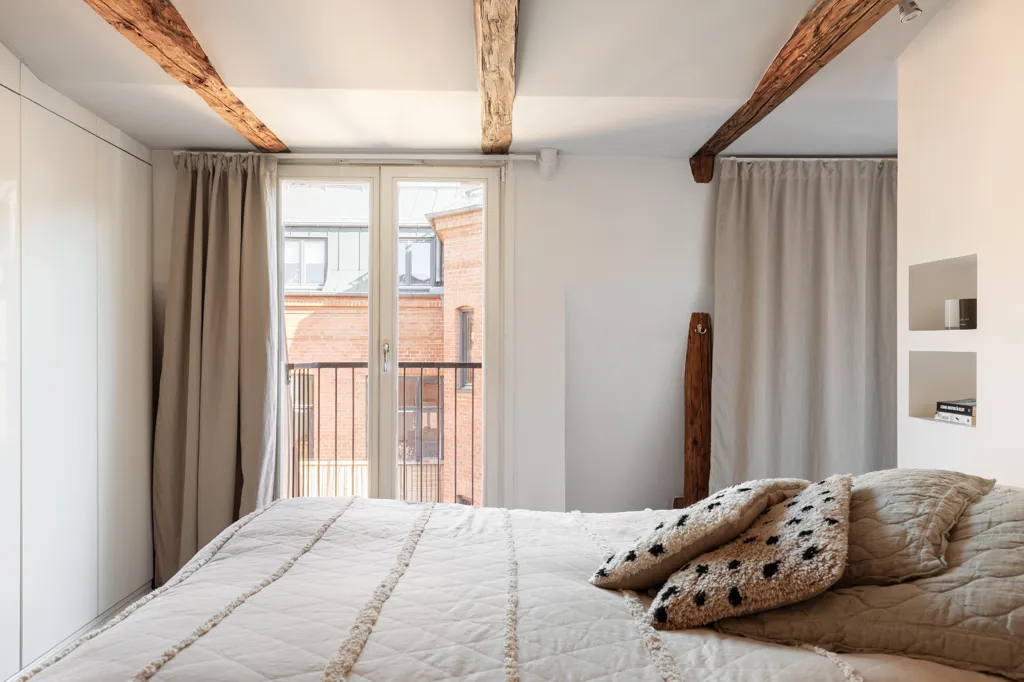 Magamistoad - Unique Apartment with Three Balconies in Rörsjöstad