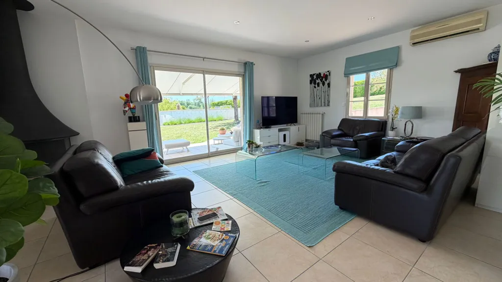 Séjour - Maison contemporaine avec piscine au Sud-Ouest de Bergerac