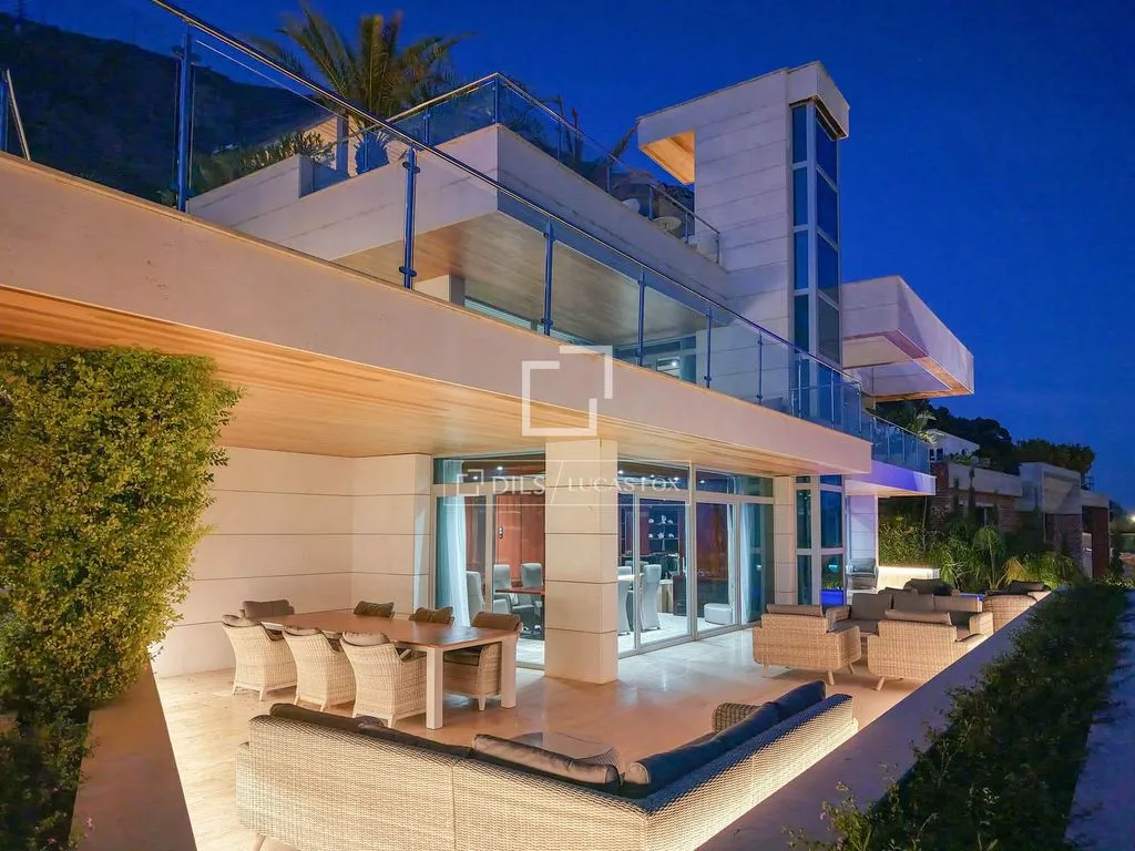 Terrass - Luxury Villa with Sea View in Altea Hills