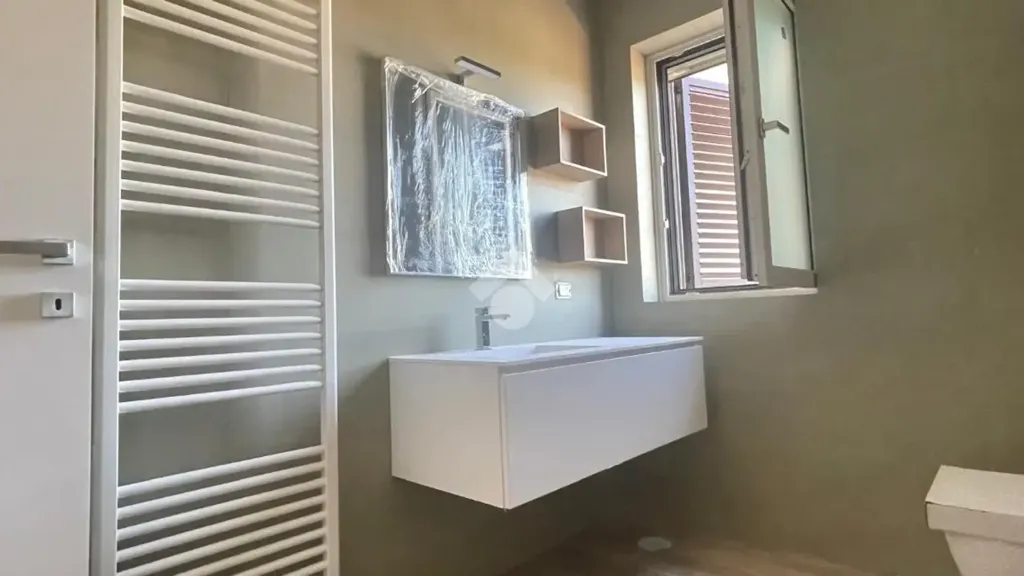Bagni - Casa indipendente con terrazzo panoramico a San Nicola Manfredi