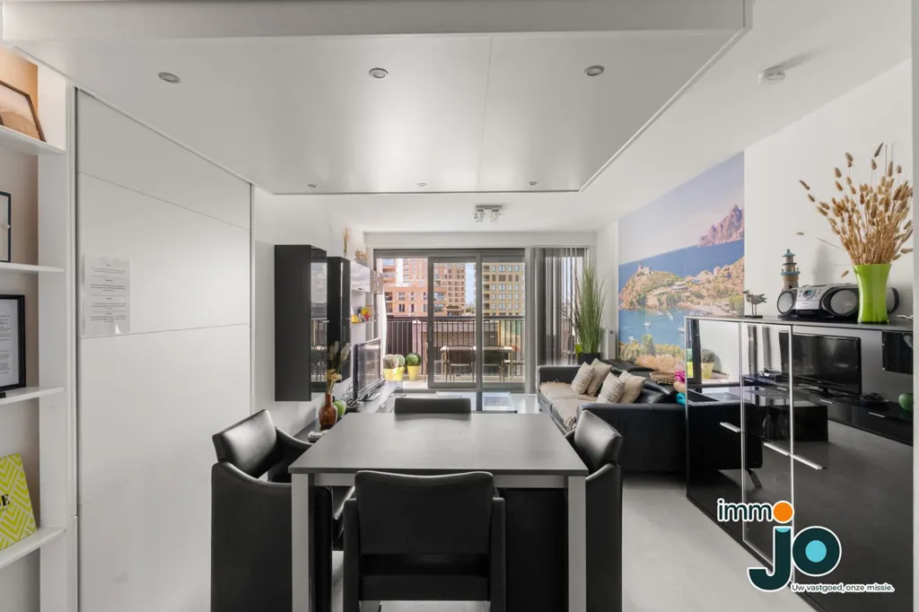 Salle à manger - Appartement avec Piscine à Mariakerke près de la Plage