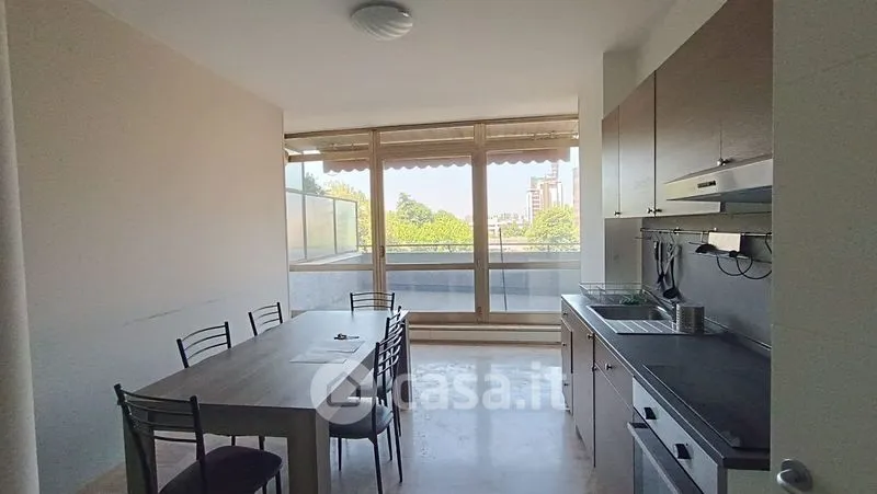 Söögituba - Apartment with Panoramic Terrace in Modena