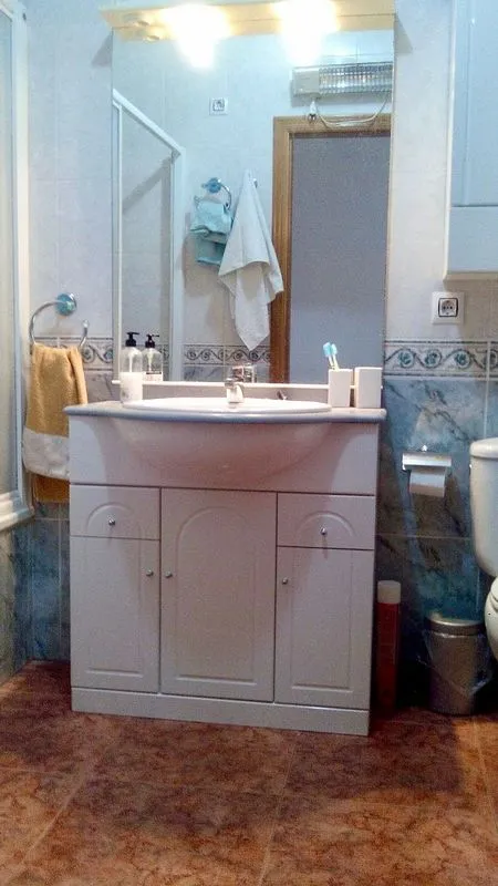 Salles de bain - Apartment with Private Patio in Alhama Centre