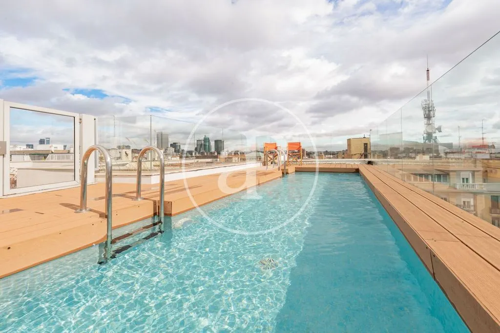 Piscina - Penthouse with 360° Views in Madrid