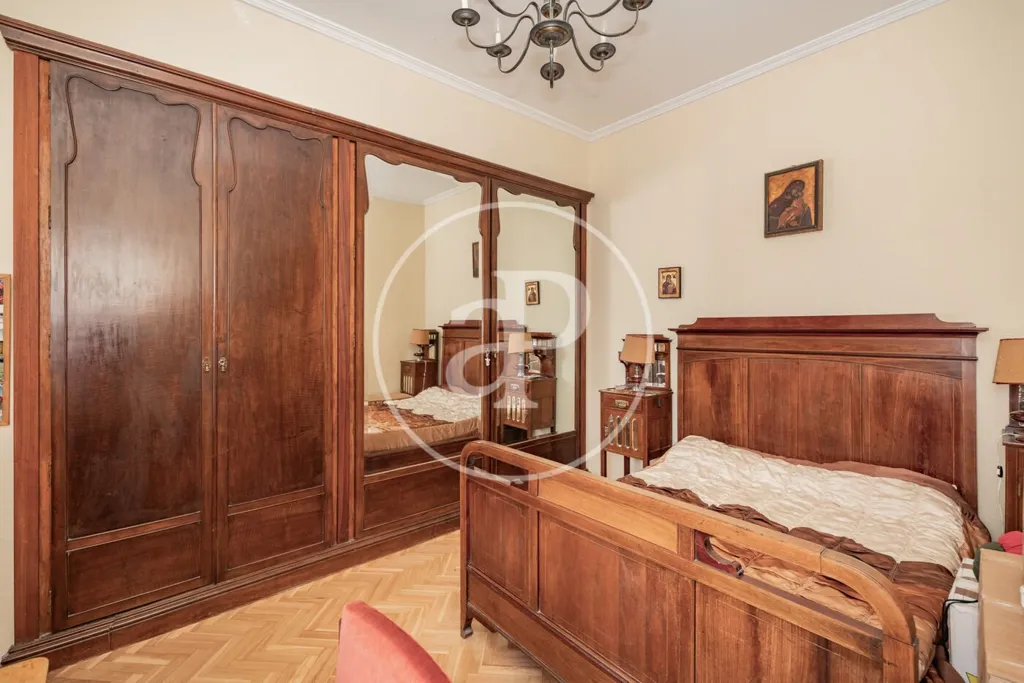 Chambres - Luxury Apartment with High Ceilings in Madrid