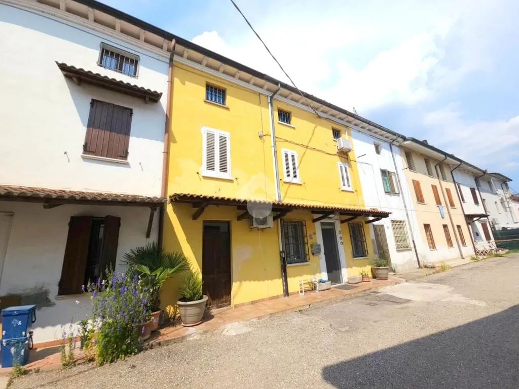 Välivaade - Spacious Independent House in Goito