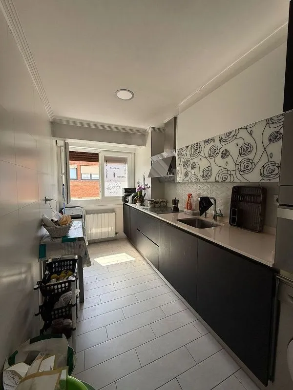Cuisine - Apartment with Balcony on Top Floor in Erandio