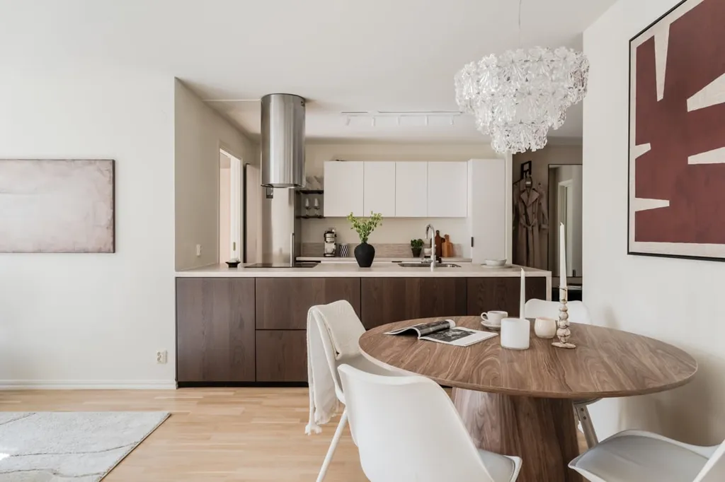 Söögituba - City Centre Flat with Balcony & Open Plan