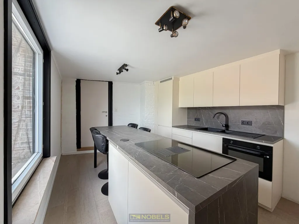 Köök - Half-Open House with Spacious Garden in Sint-Maria-Oudenhove
