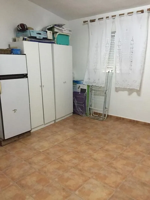 Pesuköök - Semi-detached Chalet with Pool in La Platja-Ben Afeli
