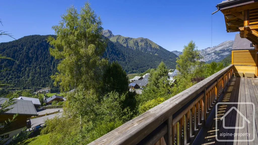 Balcone - Modern Chalet with Panoramic Views in Petit Châtel