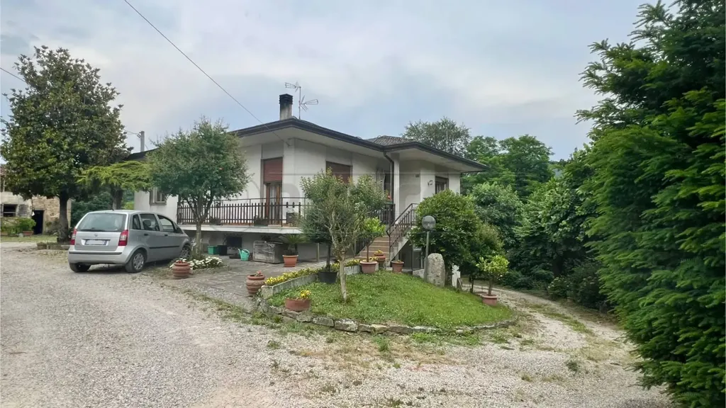 Extérieur - Villa with Secure Vault in Vo'