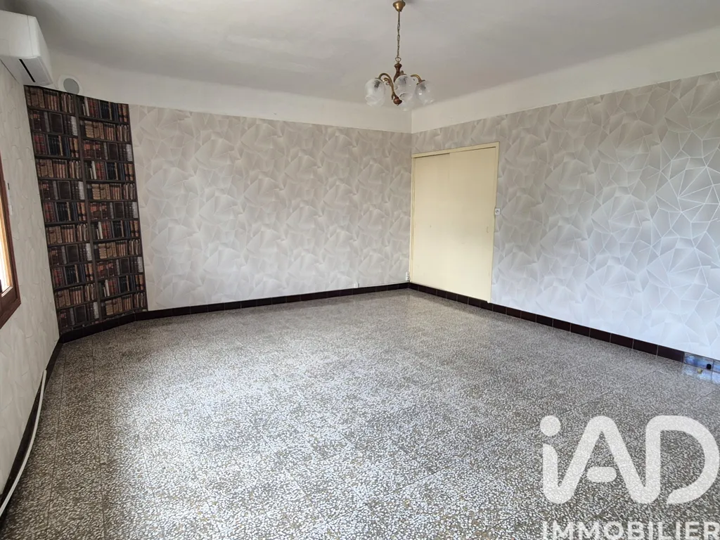 Toad - Village House with Renovation Potential in Sabran