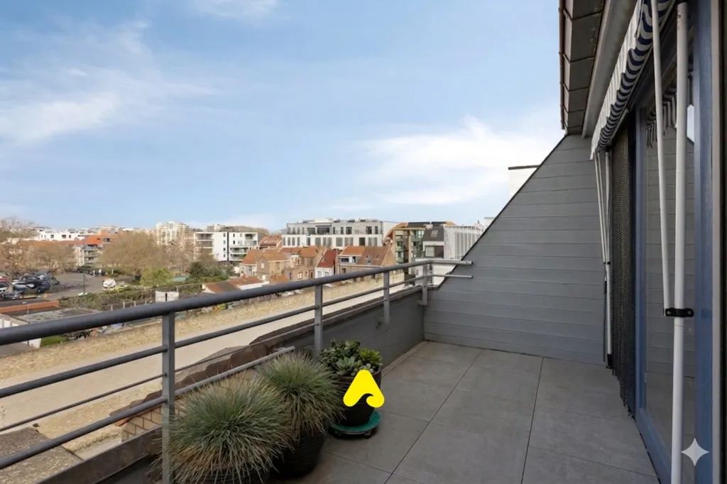 Rõdu - Rooftop Apartment with Terrace in Hortensia