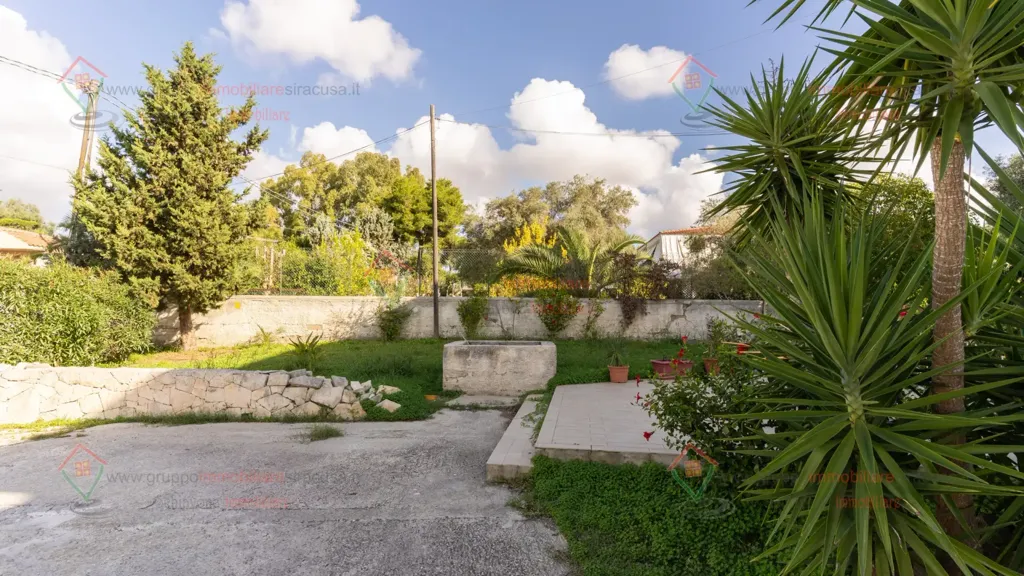 Aed - Bilocale with Private Parking in Siracusa