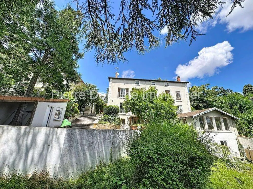 Esterno - Character House with Panoramic View in Caluire-et-Cuire