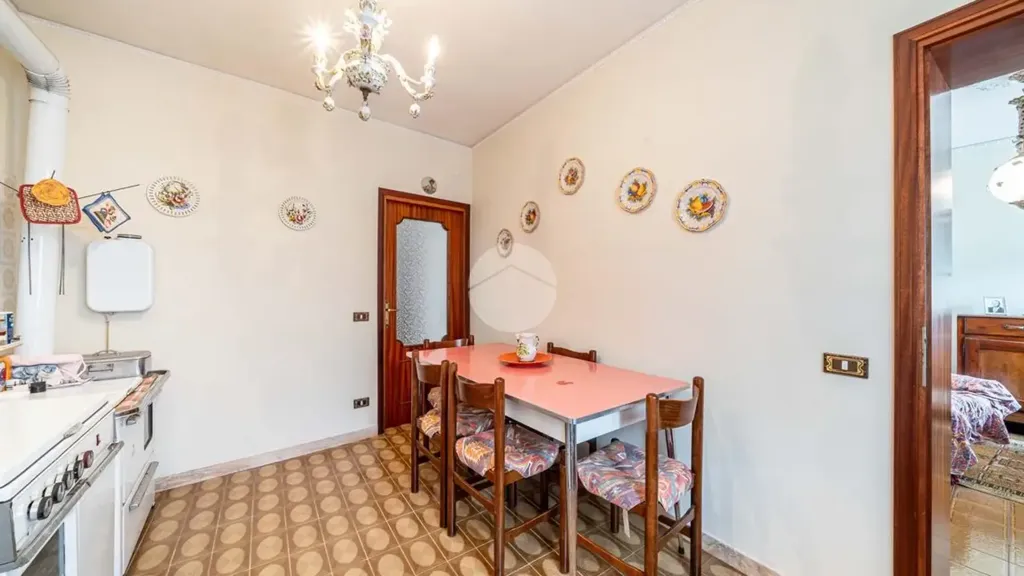 Salle à manger - Traditional Villa with Balcony in Tregnago