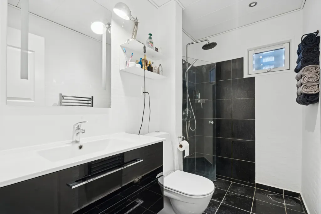 Salles de bain - Apartment with Balcony in Randers