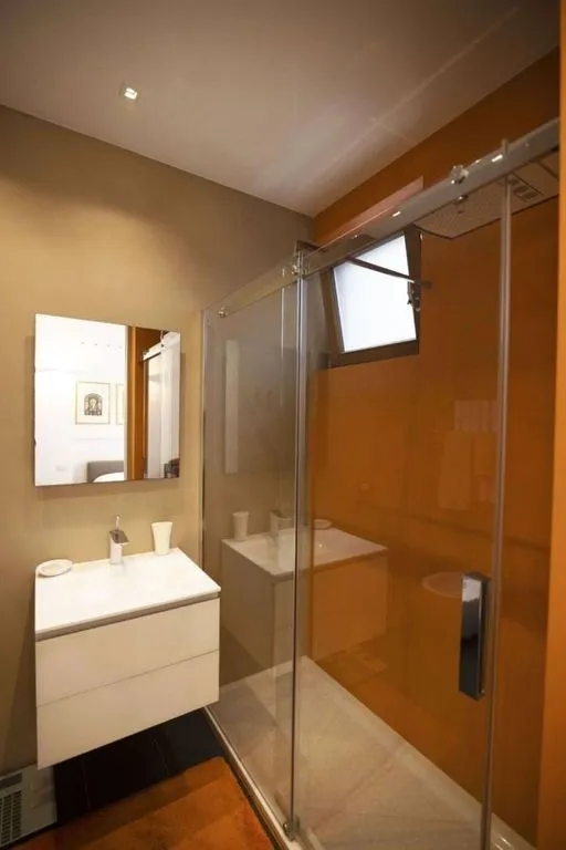 Salles de bain - Luxury Apartment with Balcony in Milan