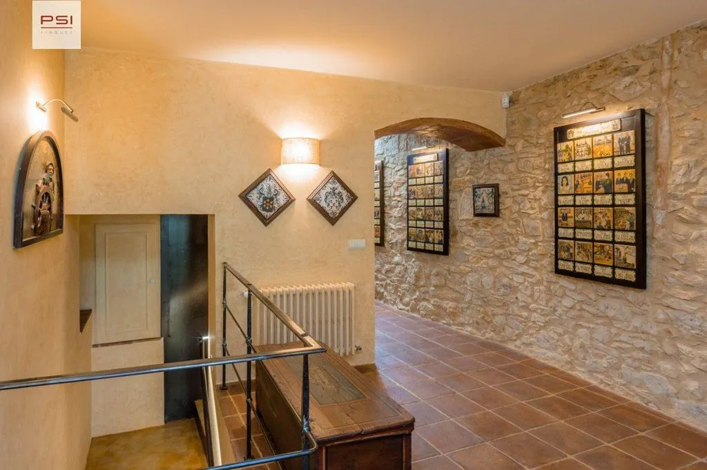 Esik - Luxury Villa with Pool in Begur