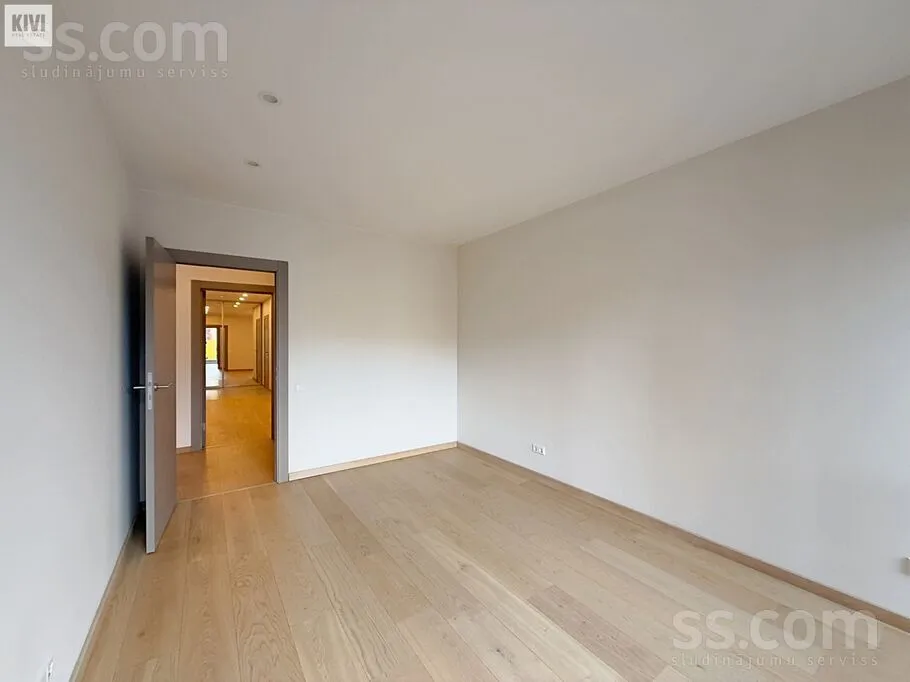 Appartement 3 pièces à Rīga
