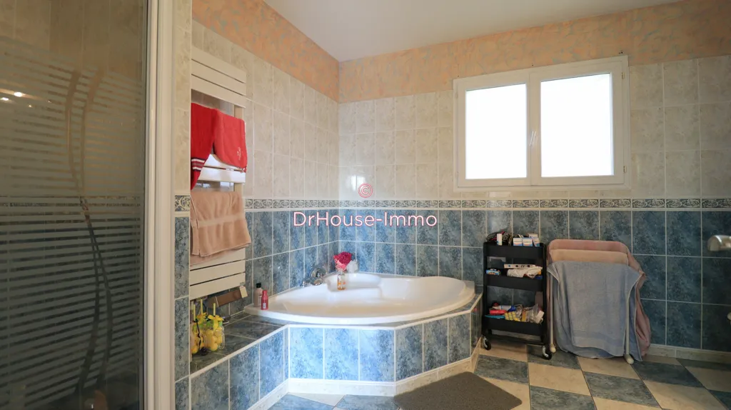 Vannitoad - Single-Storey Villa with Pool in Libourne