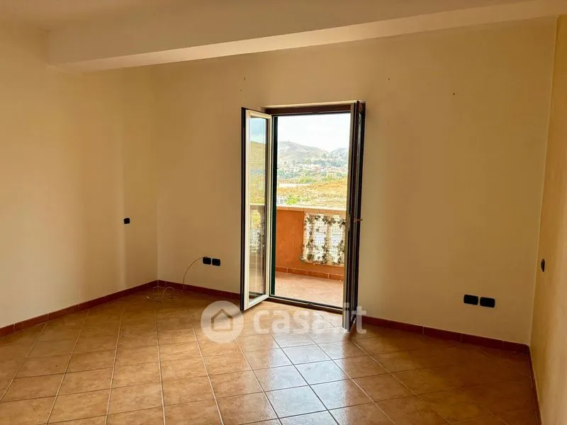 Pièces - Apartment with Terrace in Farina, Crotone