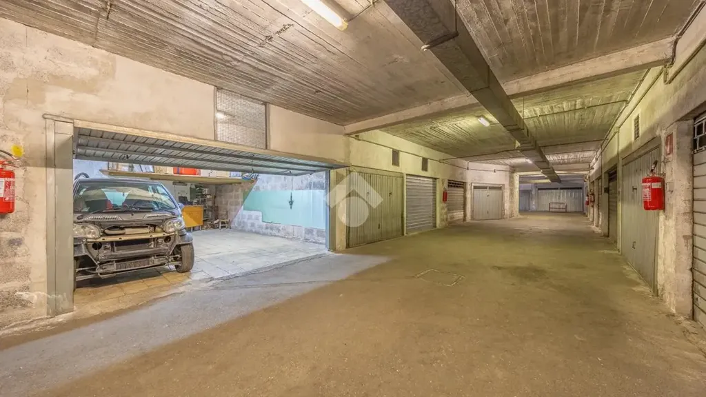Garage - Apartment with Balconies in La Rustica, Rome