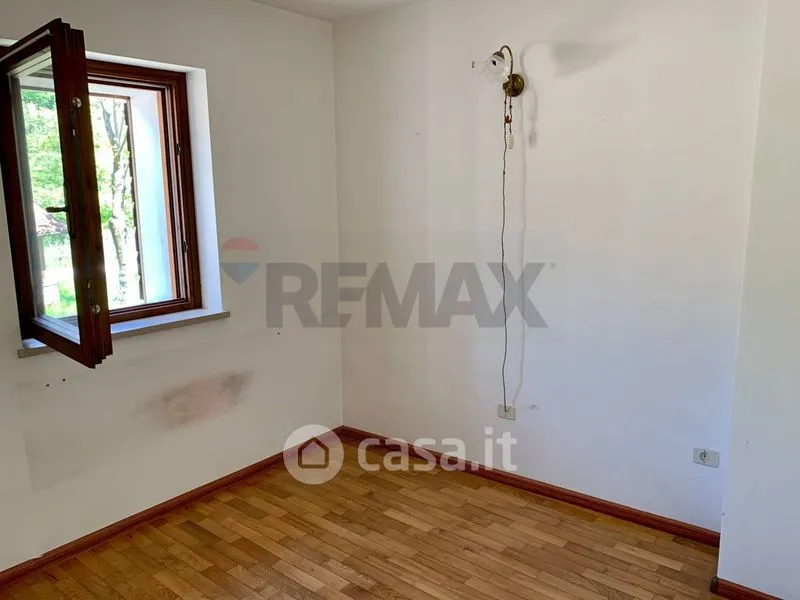 Rooms - Two-Unit Property with Garden in Feltre