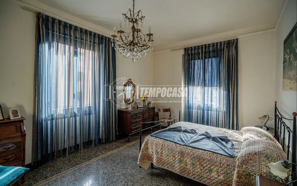 Bedrooms - First Floor Flat with Lift in Genoa