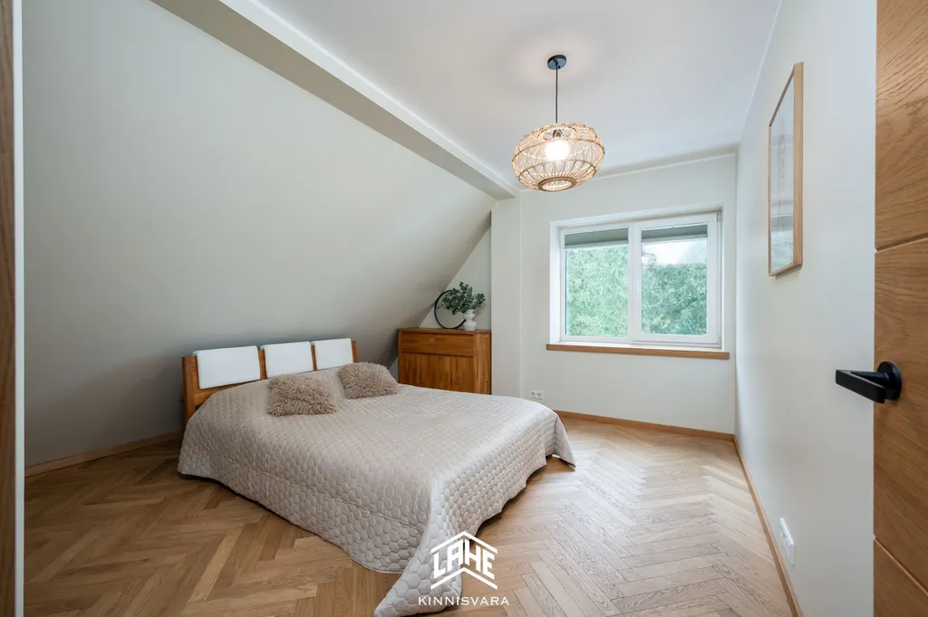 Magamistoad - 5-Bedroom Apartment with Balcony in Tartu