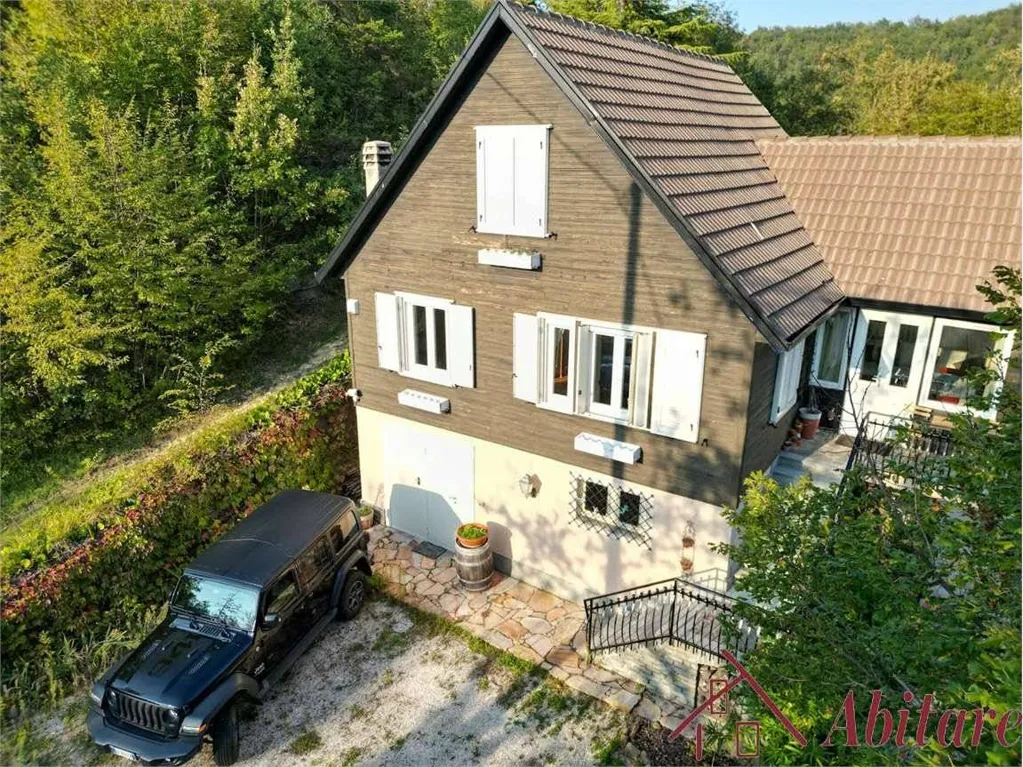 Vue aérienne - Villa with Garden and Open Views in Borgomale