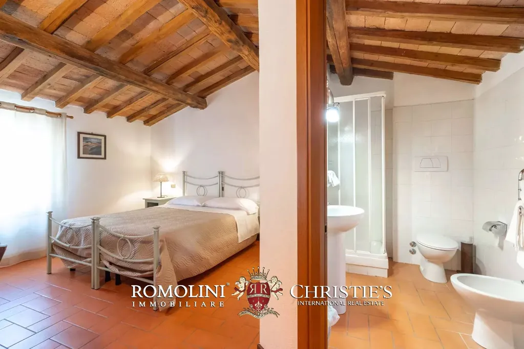 Vannitoad - Historic Estate with Castle in Umbria