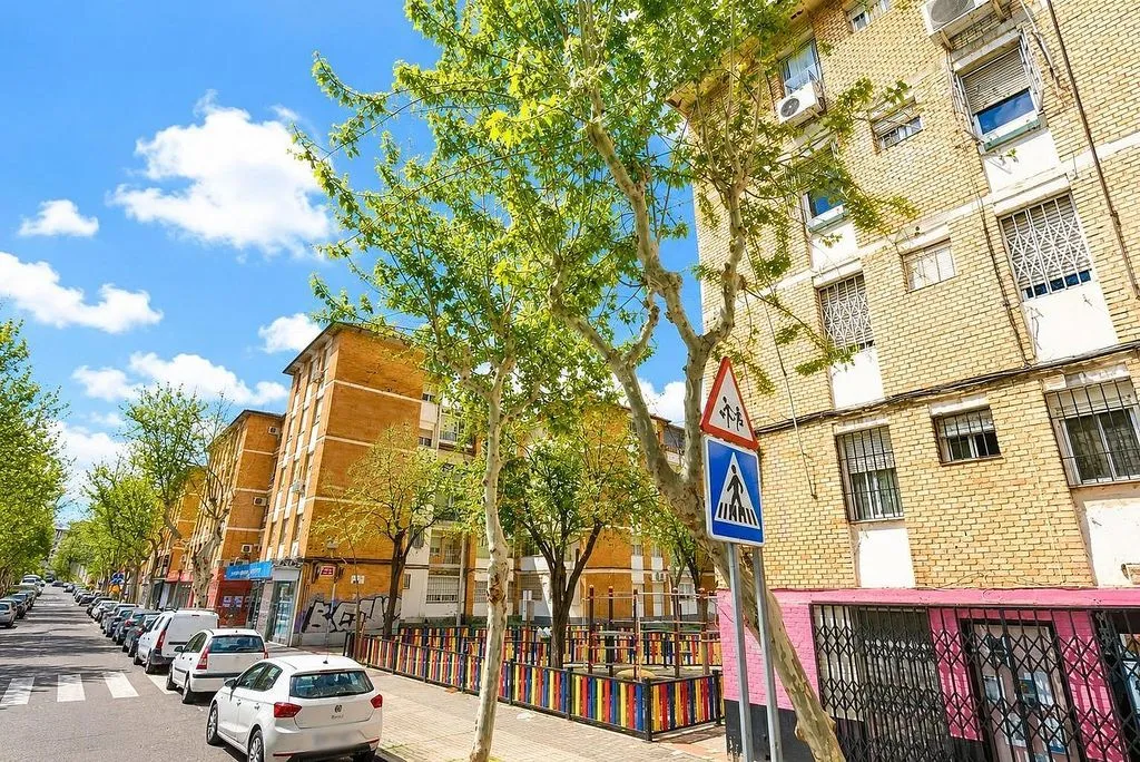 Extérieur - Apartment with Balcony in South Sector