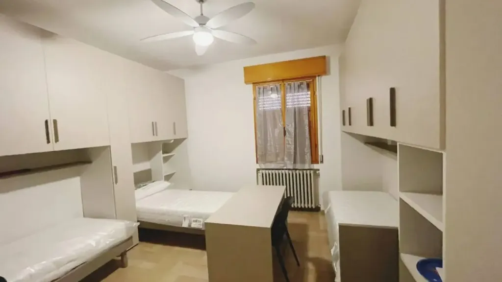 Bedrooms - Multi-family Villa with Courtyard in Carpi