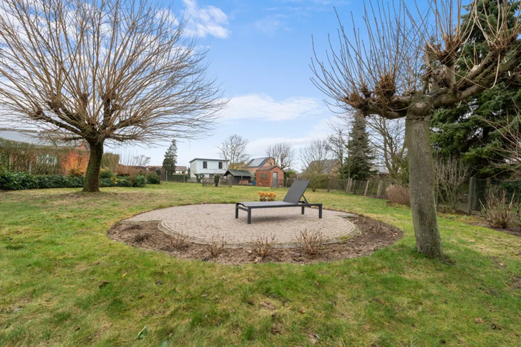Jardin - Villa Spacieuse avec Grand Jardin à Diegem
