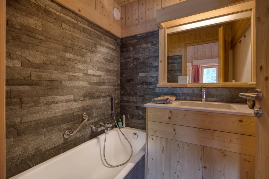 Vannitoad - Ski-In/Ski-Out Apartment in Megève