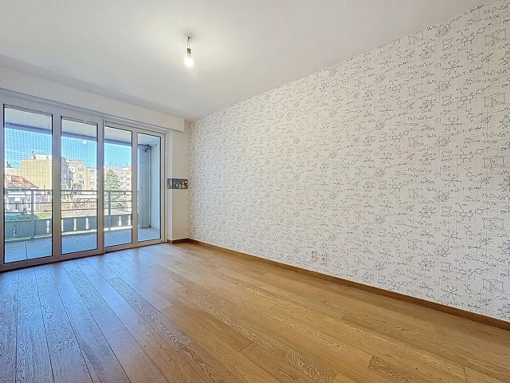 4-bedroom apartment in Ixelles