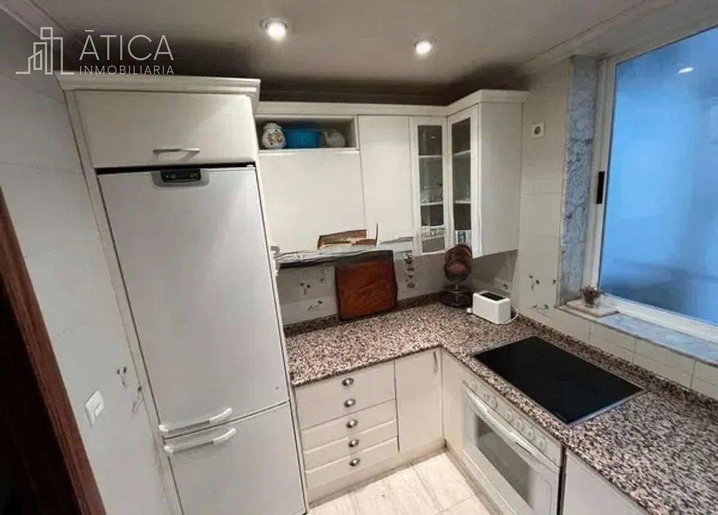 Cuisine - Student Flat with Terrace in Salamanca Centre