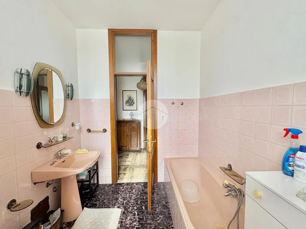 Salles de bain - Apartment with Garden in Clusane, Iseo