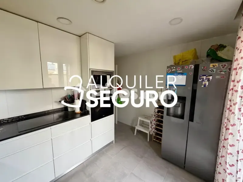 Cuisine - Spacious Flat with Terrace in Torrejón de la Calzada