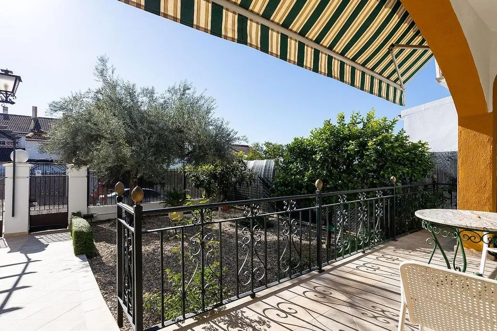 Terrazza - Luxury House with Pool in Cordova