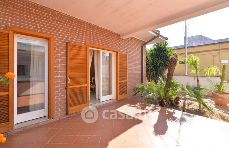 Terrazza - Modern Villa with Garden in Torricella