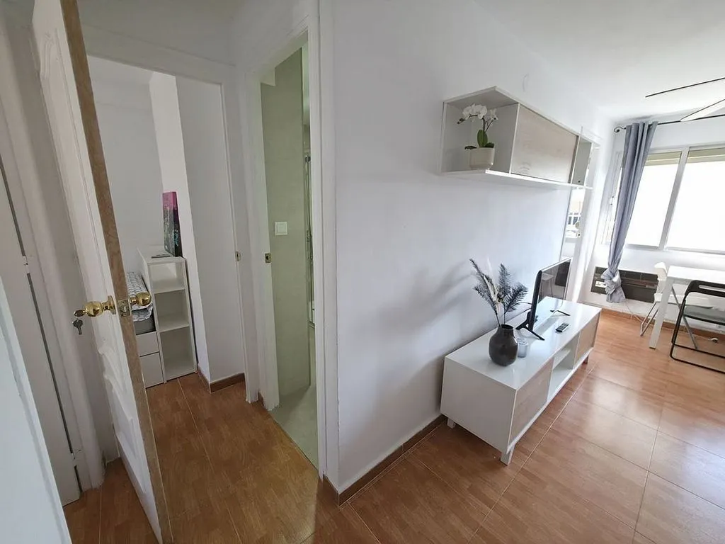 Elutuba - Furnished Flat with Garden in Las Huertas