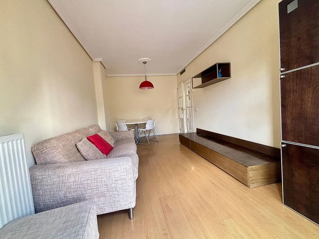 Elutuba - Modern Flat with Balcony in Arganzuela, Madrid