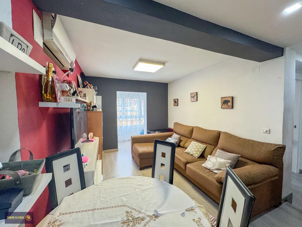 Elutuba - Fully Renovated Flat with Terrace in Madrid